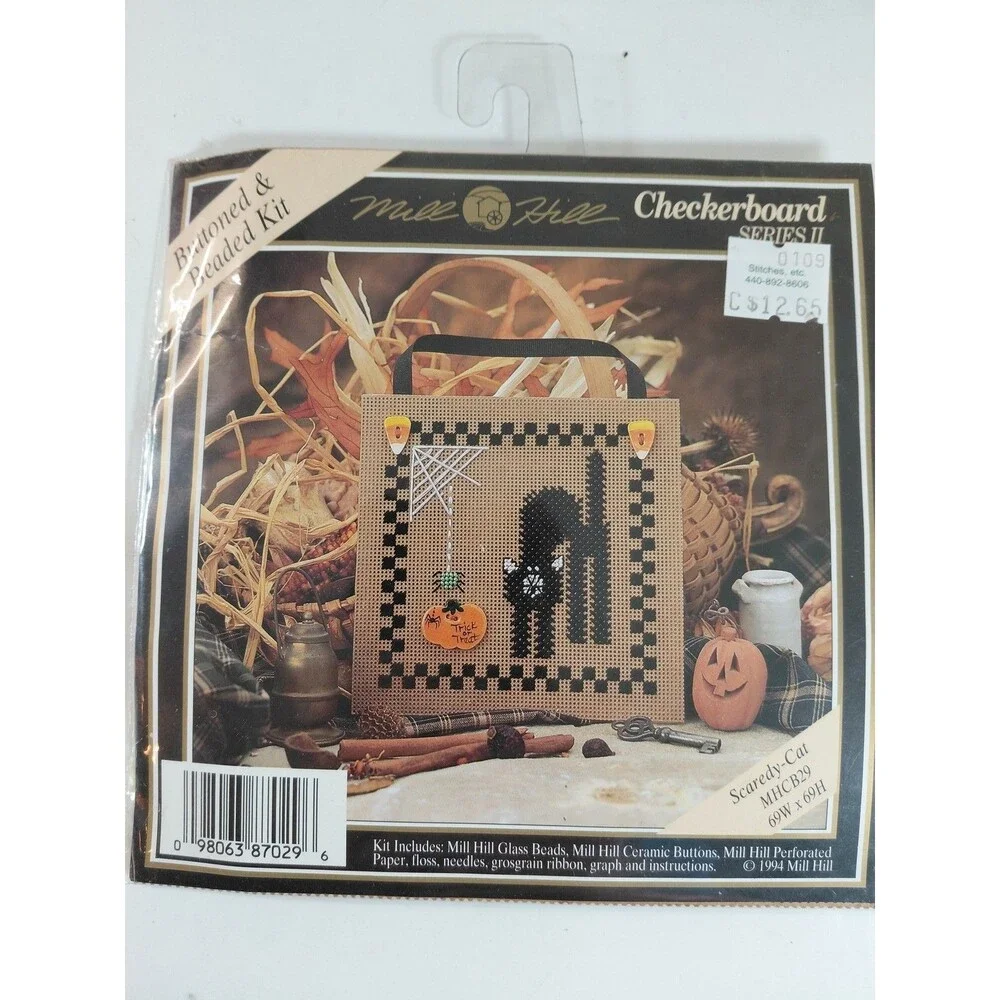 Mill Hill Scaredy-Cat MHCB29 Cross Stitch Kit Halloween Buttoned Beaded